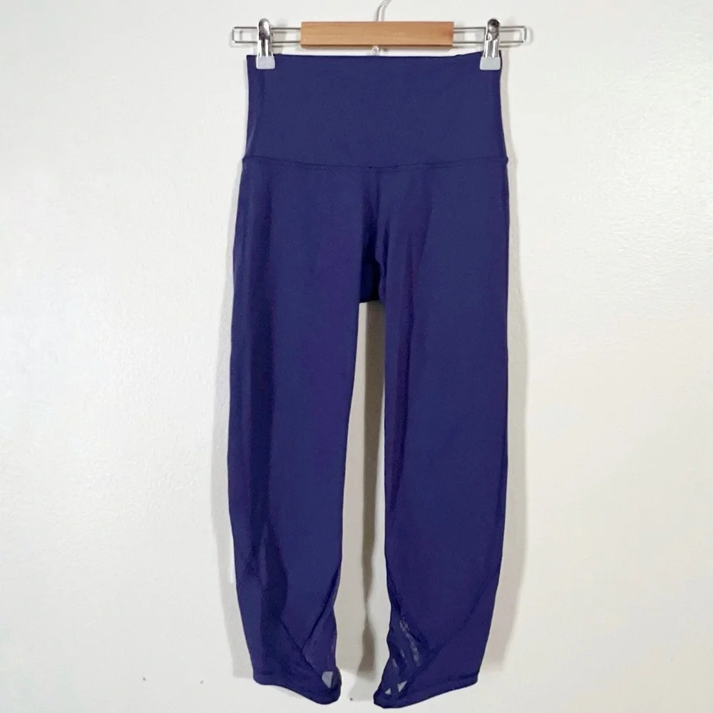 Lululemon Essential Rhythm Crop Emperor Blue - Picture 5 of 12